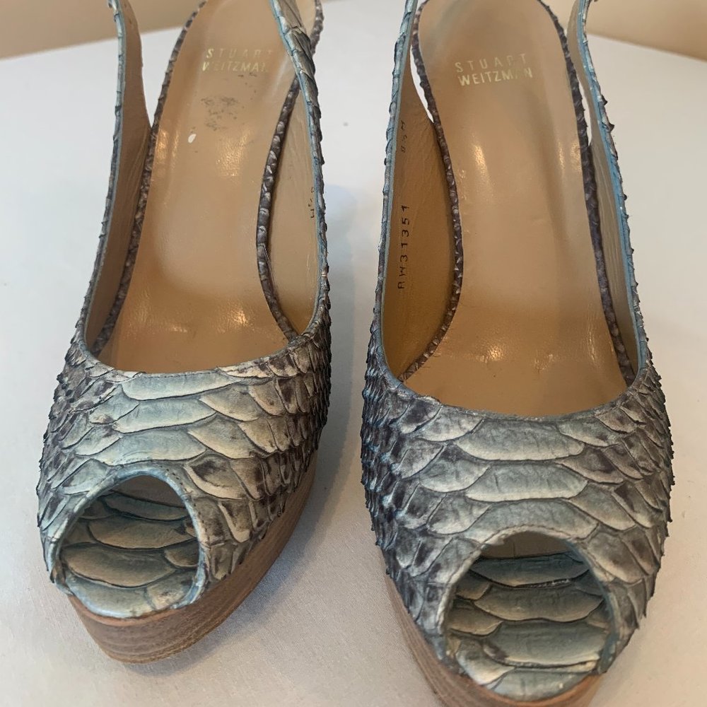 6.5 Stuart Weitzman snake skin peep toe slingback